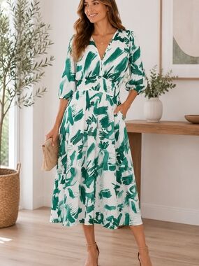 New w/Tags s. deer Vibrant Green Brushstroke Midi Dress with V-Neck Women's XL